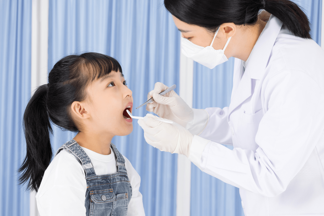 Nên khám răng ở bệnh viện hay phòng khám tư